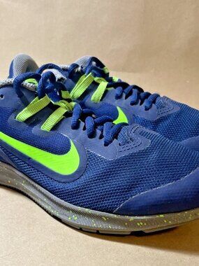 Nike Downshifter 9 RW Sneakers Dark Blue Neon Green Size 3.5 Youth
